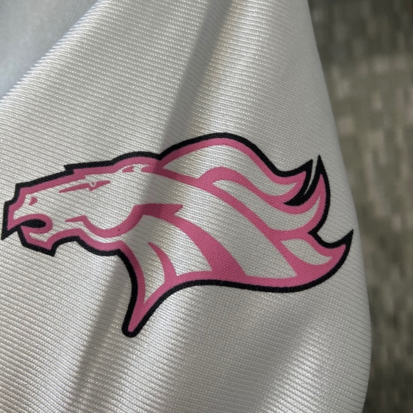 Cutler women’s jersey - Picture 2 of 4